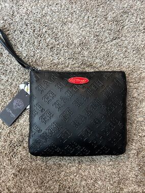 NWT Ed Hardy Wristlet